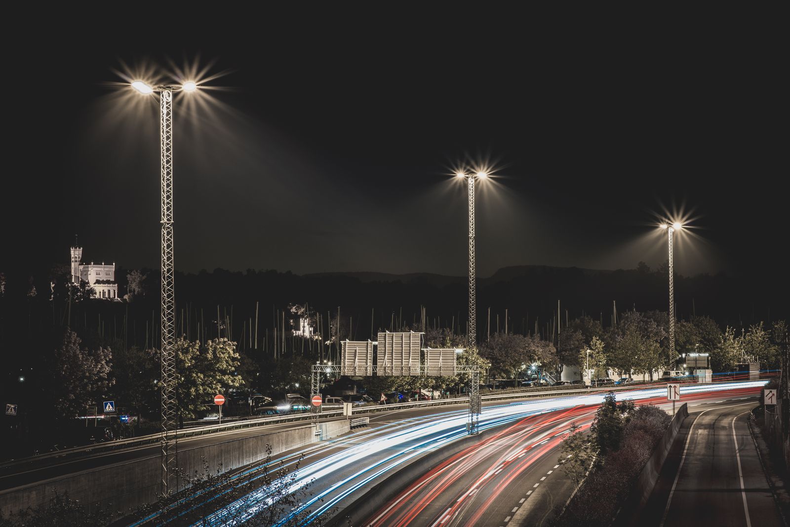 E18 and Oscarshall palace at night