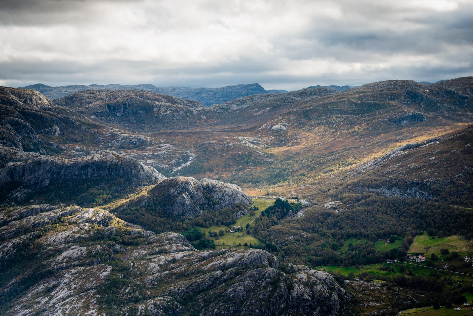 The view from Preikestolen